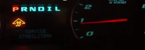 What Causes the Stabilitrak Light to Come On