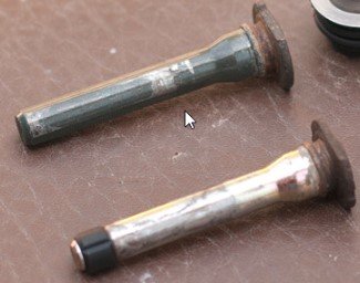 Brake caliper guide pin installation
