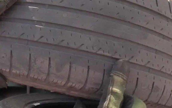 Womp Womp Tire Noise 6 Tire Belt Separation