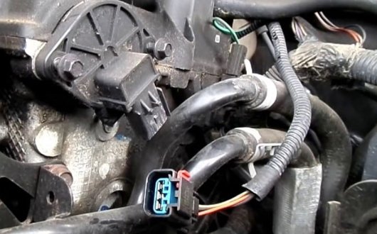 P0390 Camshaft Position Sensor B Circuit Bank 2 Location